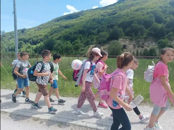 Едукативна екскурзија во Маврово за III одделение - 2 08-06-2024 - слика 10