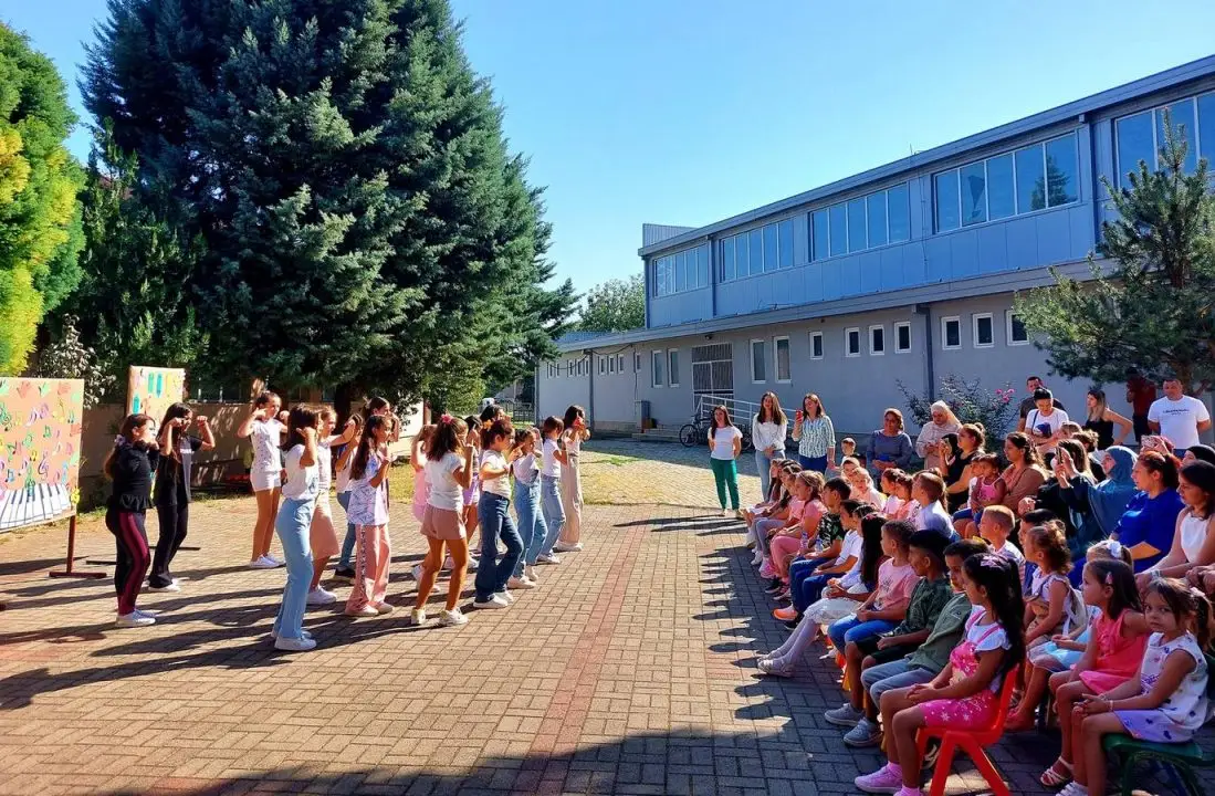 Среќно првачиња
