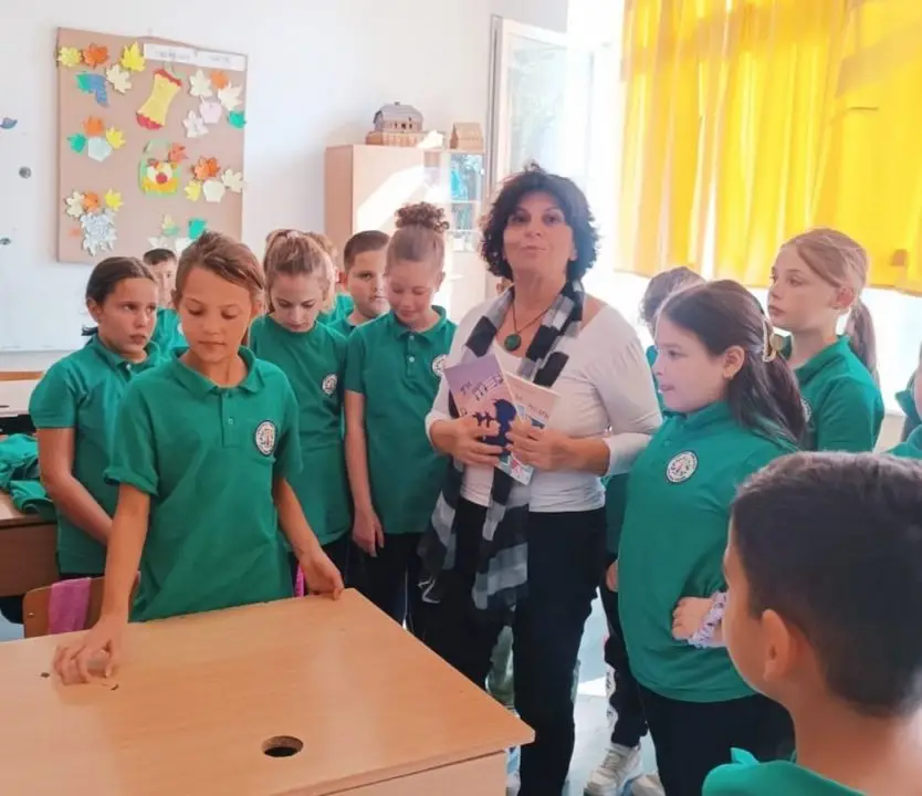 Литературна работилница со писателката Виолета Наумовска