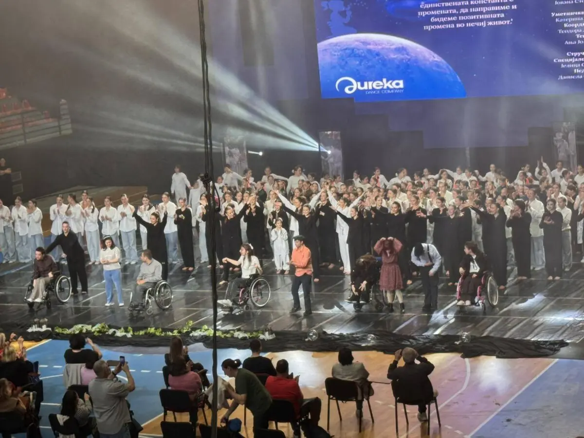 Посета на инклузивна танцова претстава ,,Сонот на едно дете”