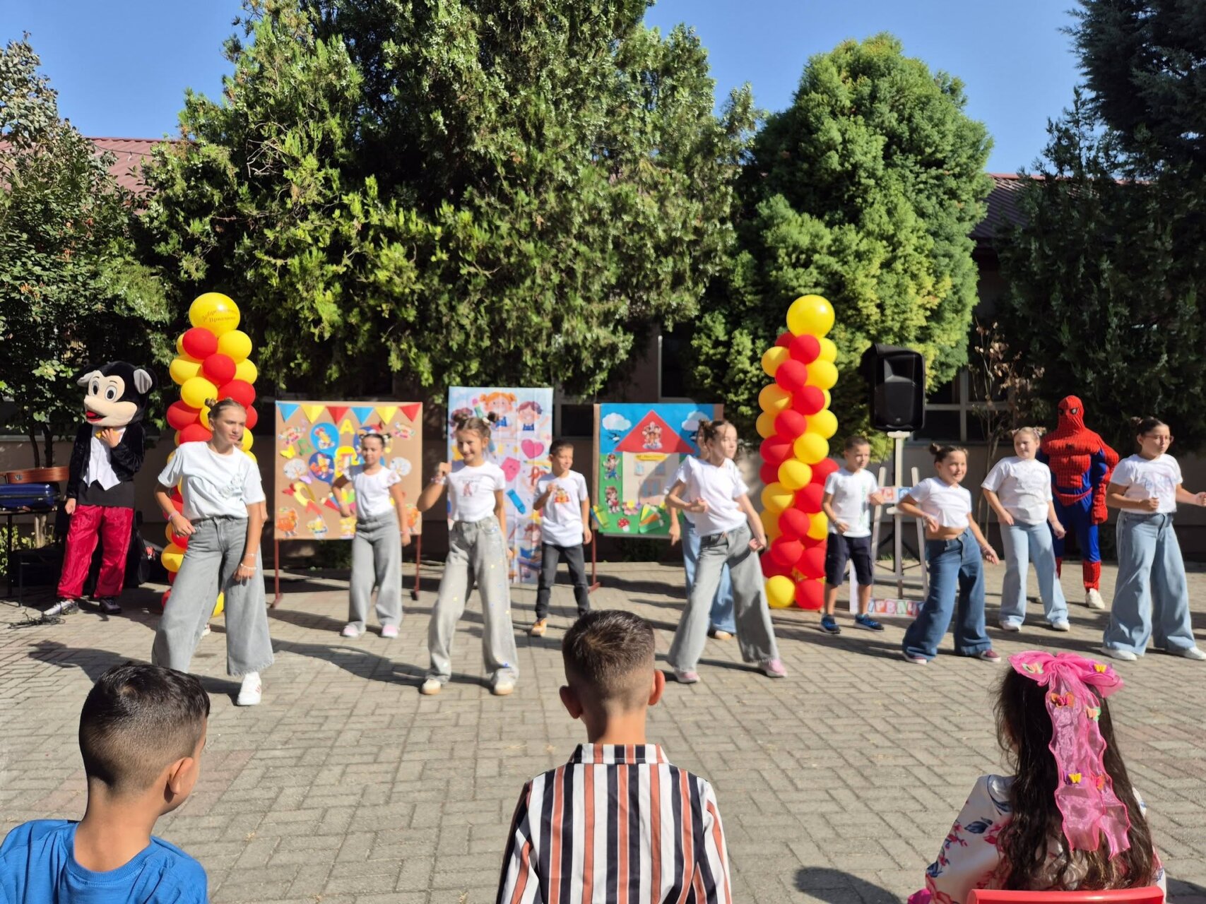 Свечена приредба за пречек на првачињата